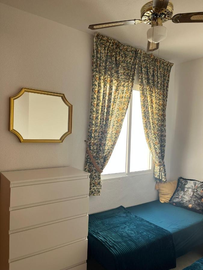 Ferienwohnung Apatrament Torrevieja Exterior foto