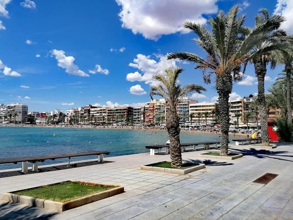 Ferienwohnung Apatrament Torrevieja Exterior foto